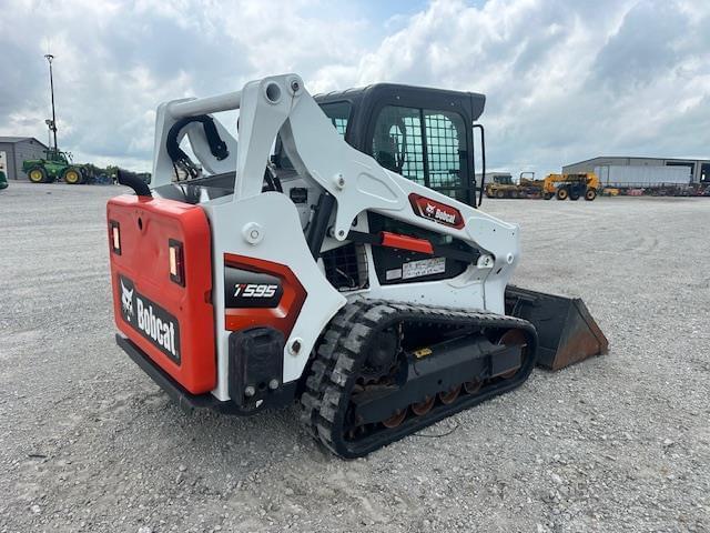 Image of Bobcat T595 equipment image 4