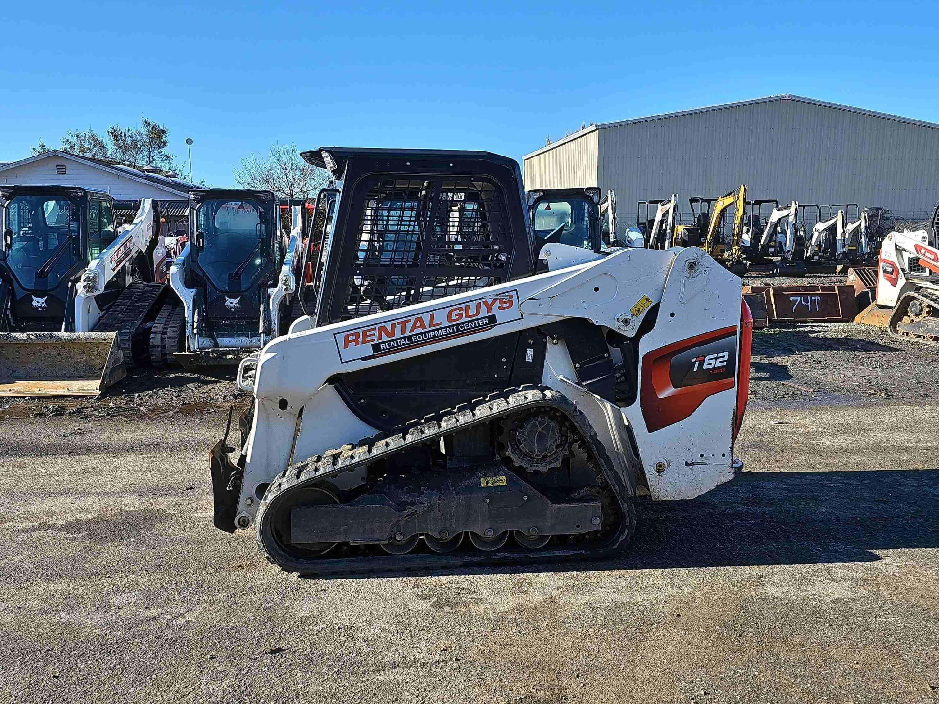 2023 Bobcat T62 Equipment Image0