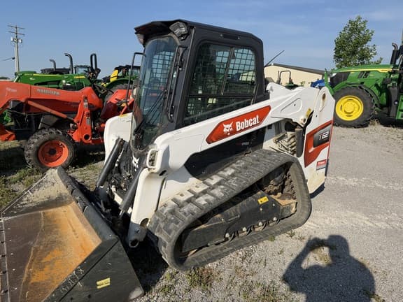 Image of Bobcat T62 equipment image 1
