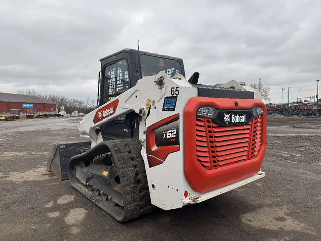 Image of Bobcat T62 equipment image 3