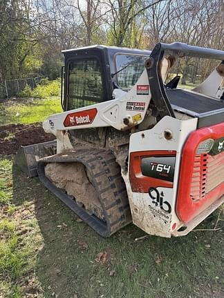 Image of Bobcat T64 equipment image 1