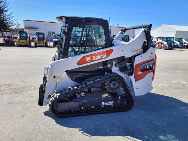 Image of Bobcat T64 equipment image 1