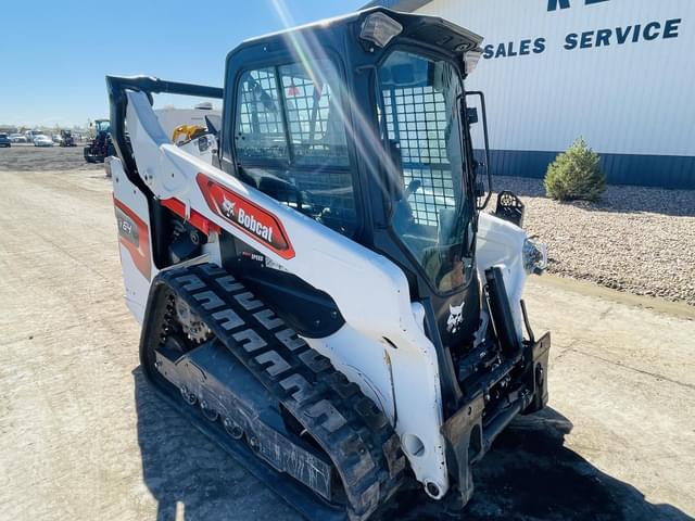 Image of Bobcat T64 equipment image 1