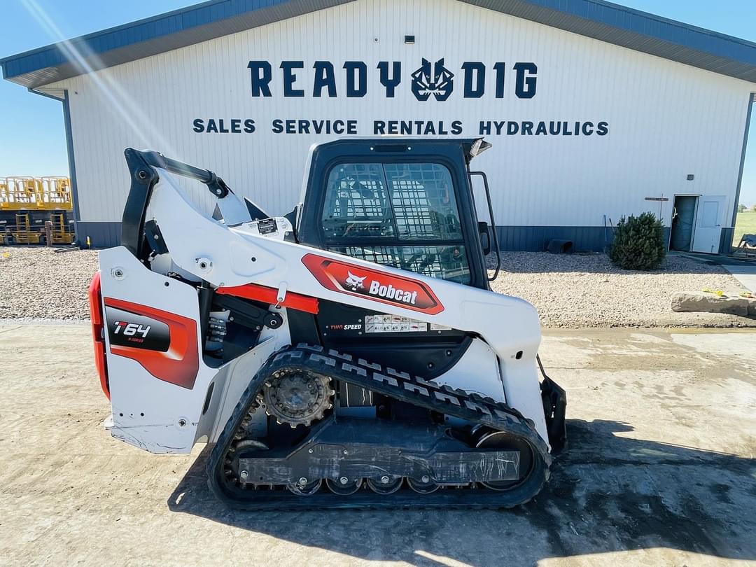 Image of Bobcat T64 Primary image