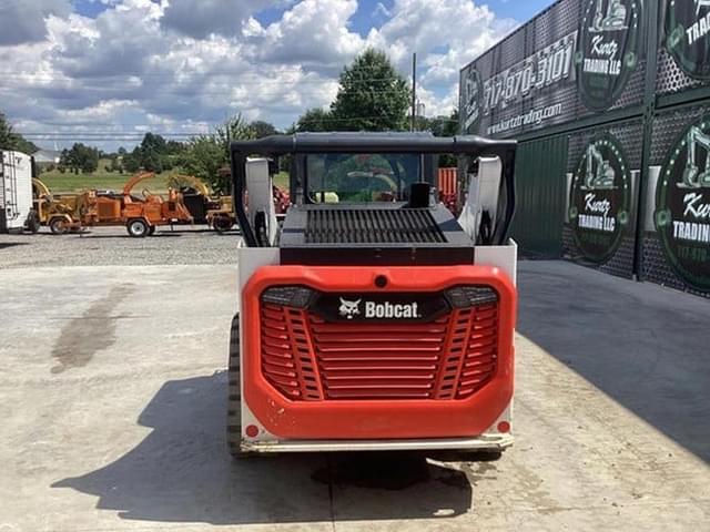 Image of Bobcat T64 equipment image 2