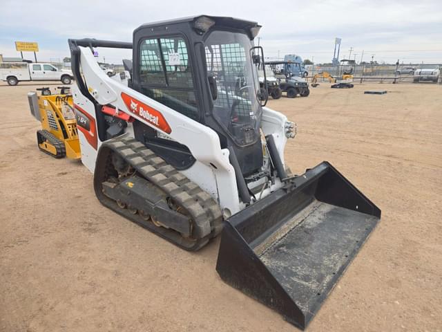Image of Bobcat T64 equipment image 1