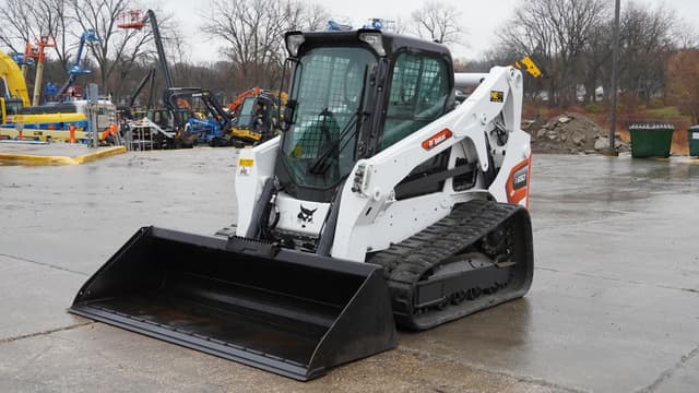 Image of Bobcat T650 equipment image 3