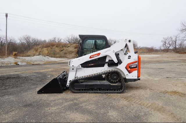 Image of Bobcat T650 equipment image 1