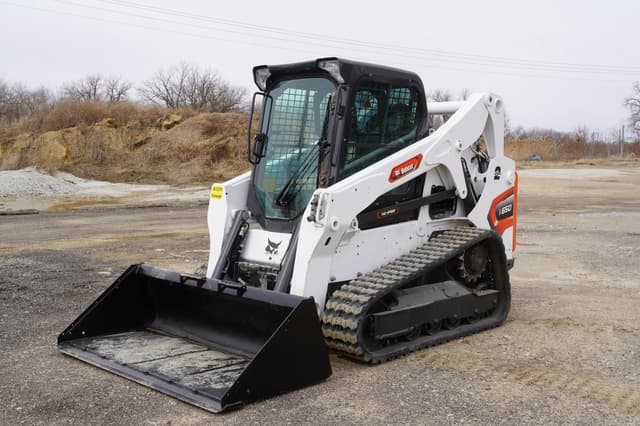 Image of Bobcat T650 equipment image 3