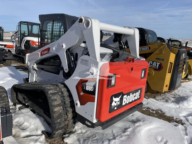 Image of Bobcat T650 equipment image 4