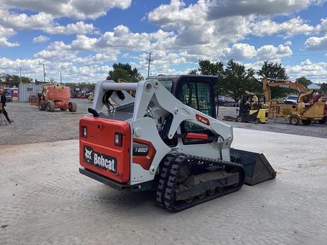 Image of Bobcat T650 equipment image 3