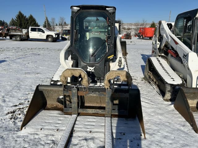 Image of Bobcat T66 equipment image 1