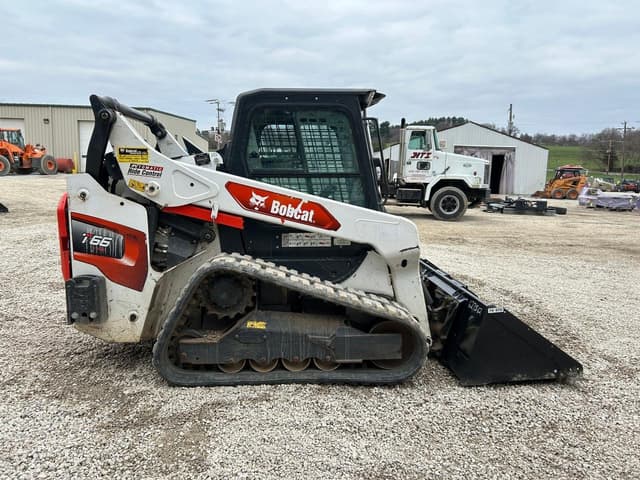 Image of Bobcat T66 equipment image 4