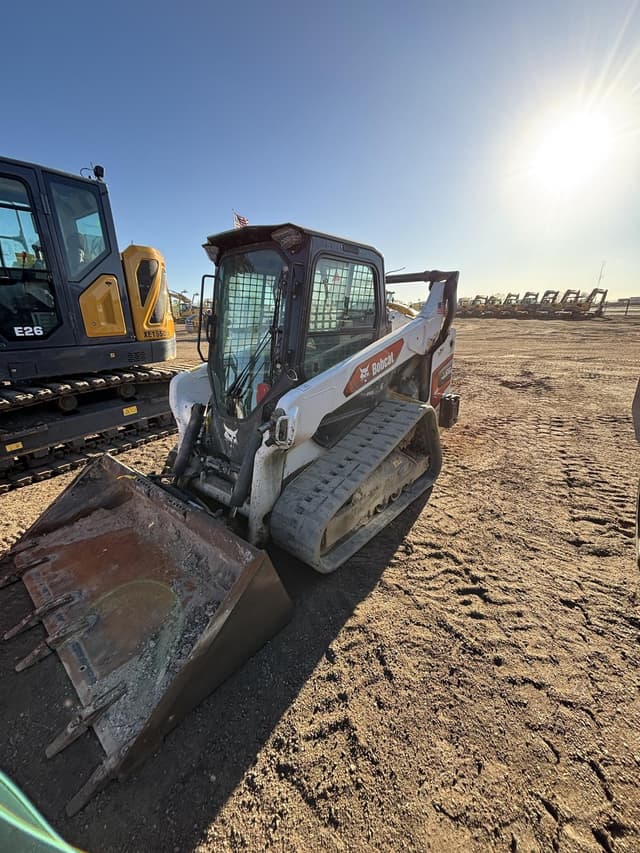 Image of Bobcat T66 equipment image 1