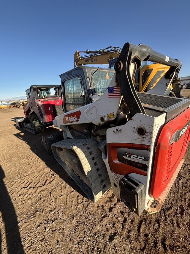 Image of Bobcat T66 equipment image 2