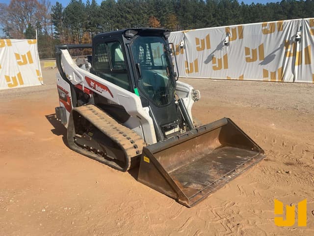 Image of Bobcat T66 equipment image 2