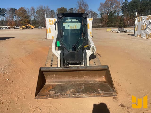 Image of Bobcat T66 equipment image 1