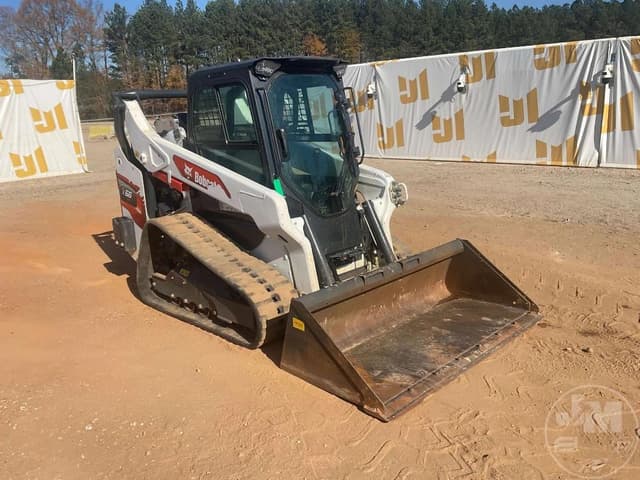 Image of Bobcat T66 equipment image 2