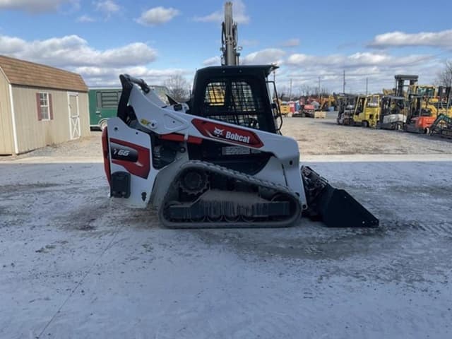 Image of Bobcat T66 equipment image 4