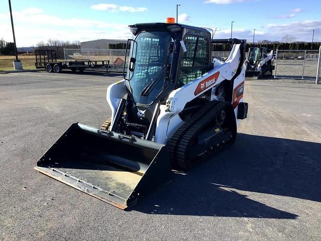 Image of Bobcat T66 equipment image 4