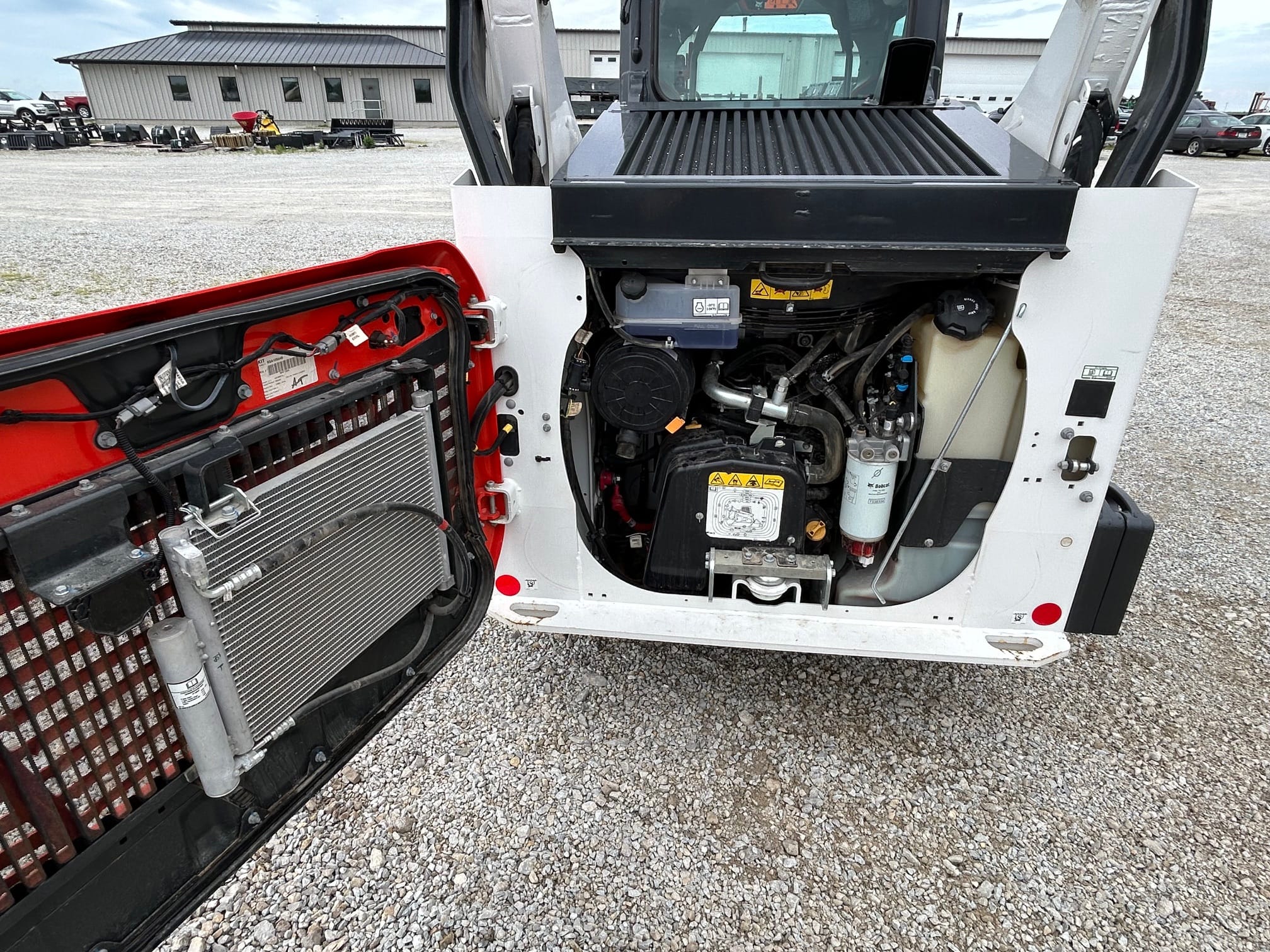 2023 Bobcat T66 Equipment Image0