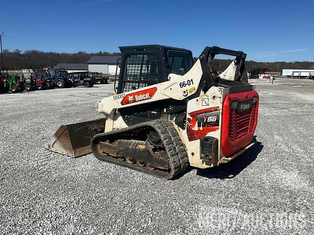 Image of Bobcat T66 equipment image 2