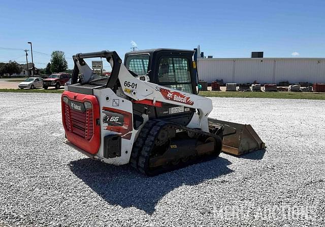 Image of Bobcat T66 equipment image 4