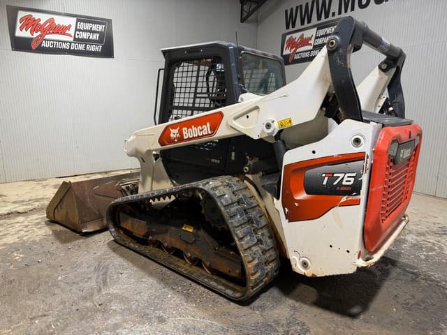 Image of Bobcat T76 equipment image 2
