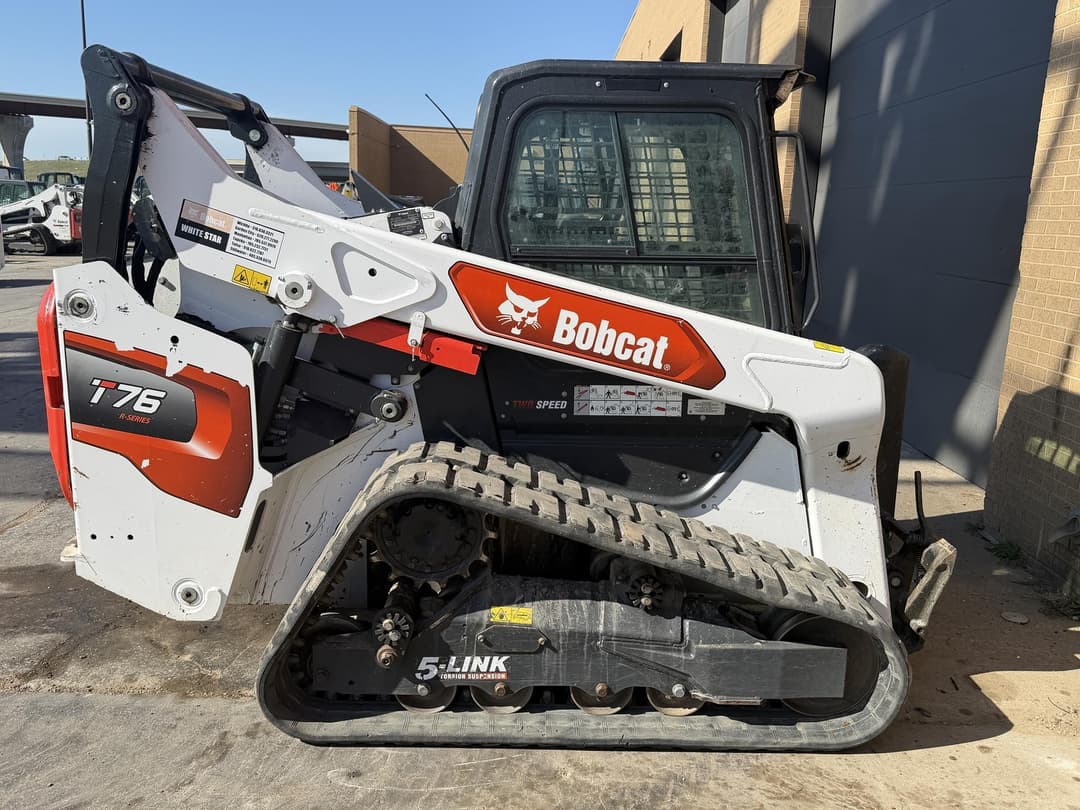 Image of Bobcat T76 Primary image