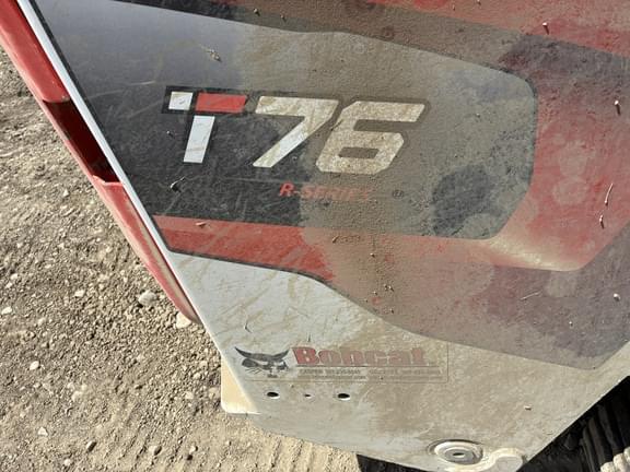 Image of Bobcat T76 equipment image 4