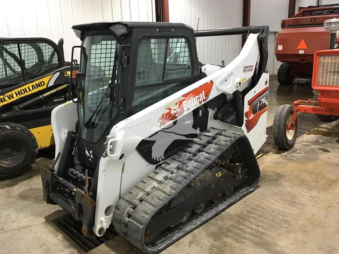 Image of Bobcat T76 Primary image