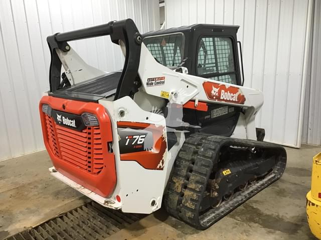Image of Bobcat T76 equipment image 4