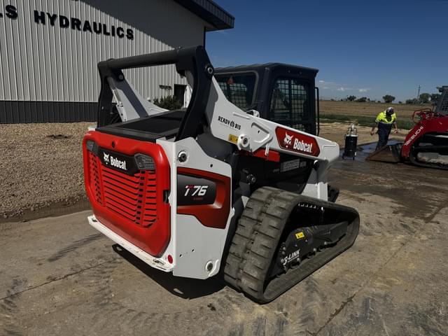 Image of Bobcat T76 equipment image 1