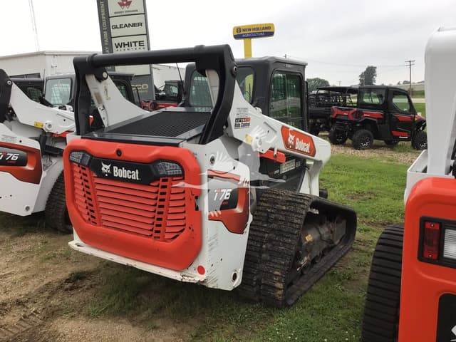 Image of Bobcat T76 equipment image 4