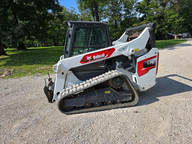 Image of Bobcat T76 equipment image 4