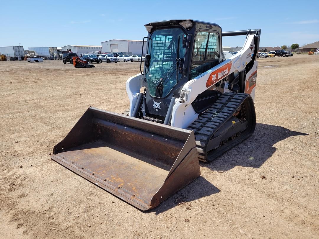 Image of Bobcat T76 Primary image