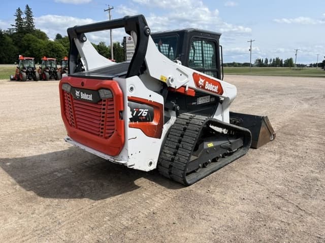Image of Bobcat T76 equipment image 4