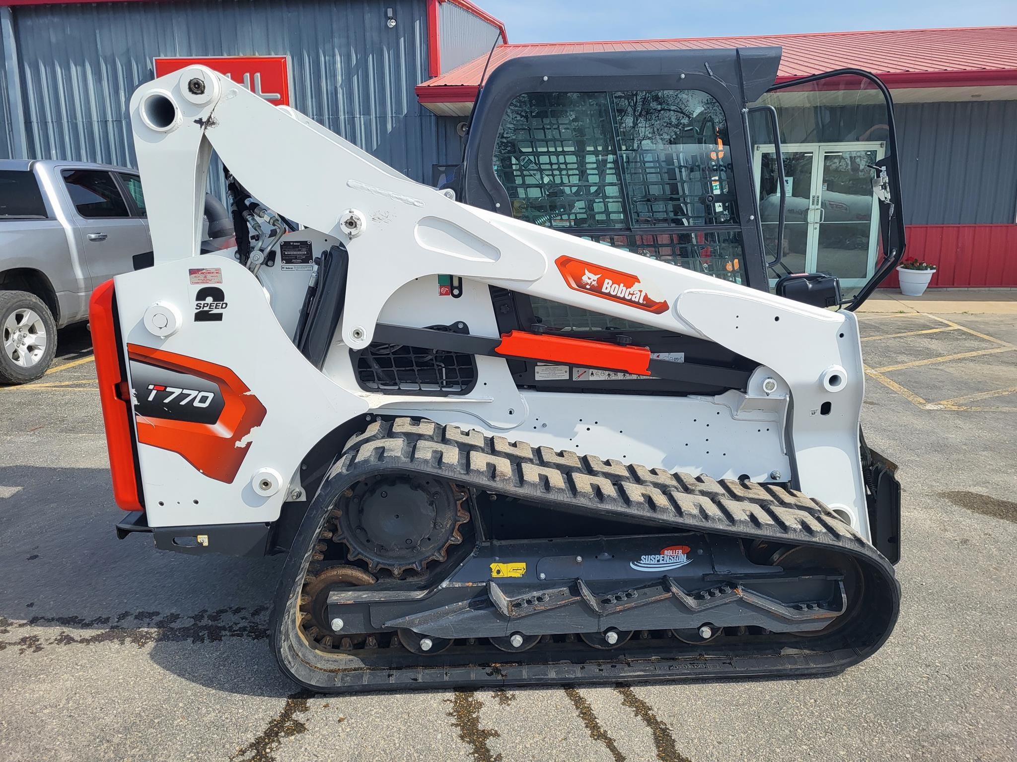 2023 Bobcat T770 Equipment Image0