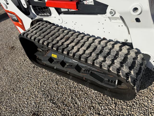 Image of Bobcat T770 equipment image 1