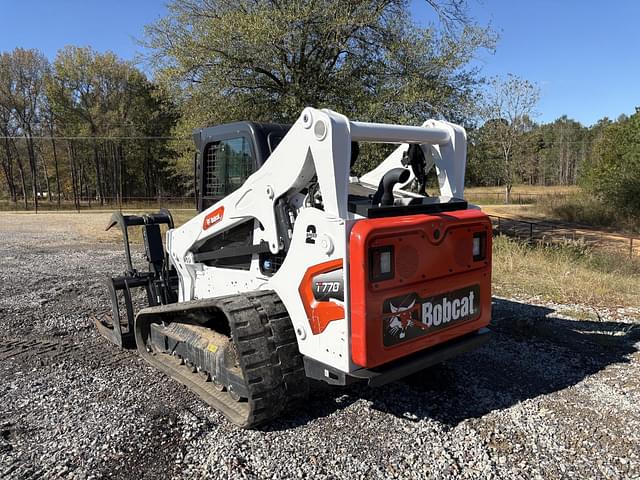 Image of Bobcat T770 equipment image 3