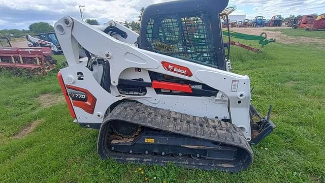 Image of Bobcat T770 equipment image 3