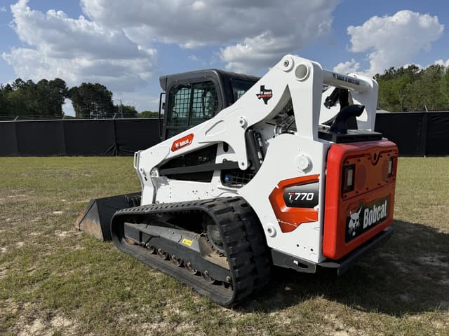 Image of Bobcat T770 equipment image 2