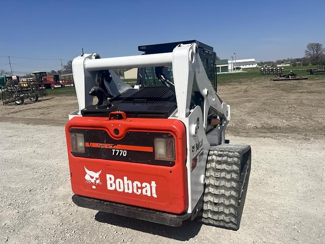 Image of Bobcat T770 equipment image 3