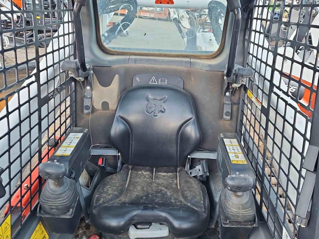 Image of Bobcat T770 equipment image 4