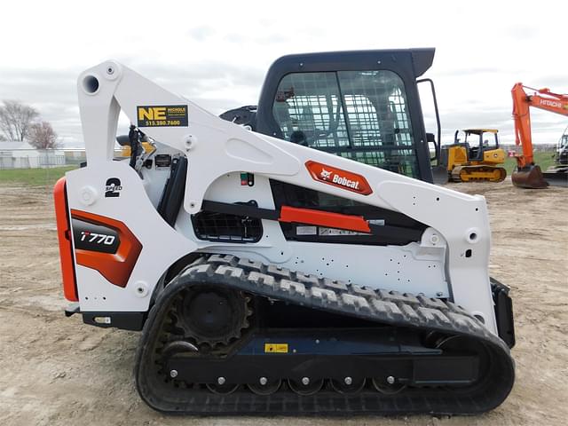 Image of Bobcat T770 equipment image 4