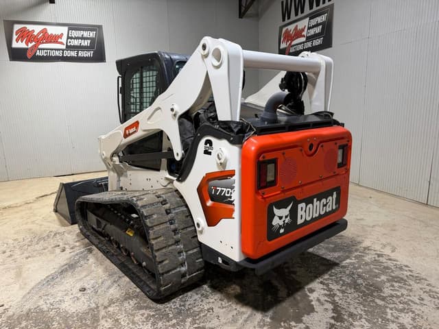 Image of Bobcat T770 equipment image 2
