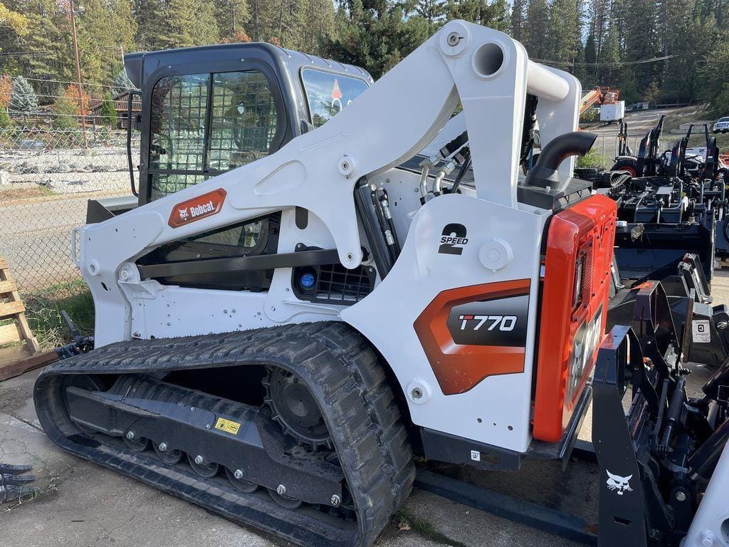 2023 Bobcat T770 Equipment Image0