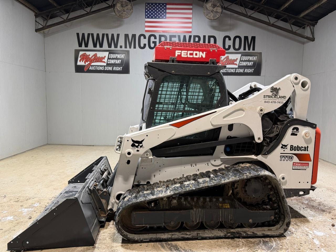 2023 Bobcat T770 Equipment Image0