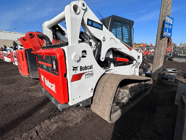 Image of Bobcat T770 equipment image 1
