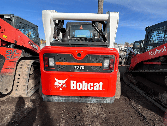 Image of Bobcat T770 equipment image 2